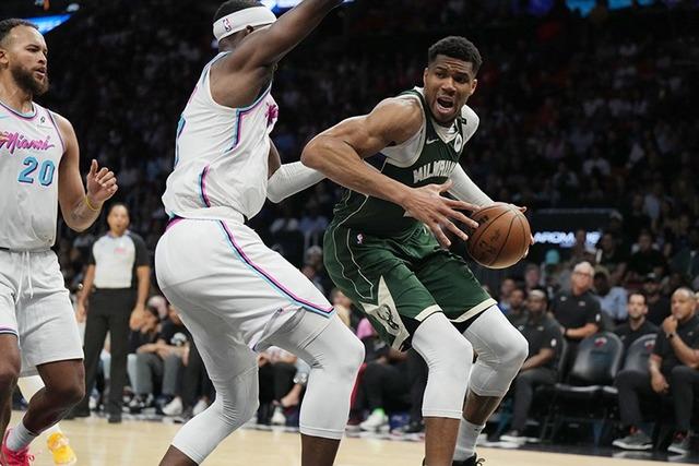 Antetokounmpo’nun üstün oyunu Bucks’a galibiyeti getirdi!