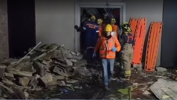 Dans ederken felaketi yaşadılar: Gece kulübü mezarlığa döndü
