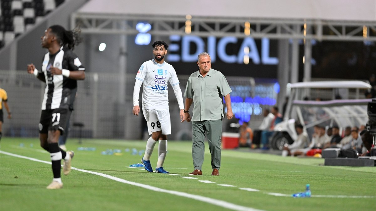 Fatih Terim’in takımı Al Shabab, Al Akhdoud ile berabere kaldı