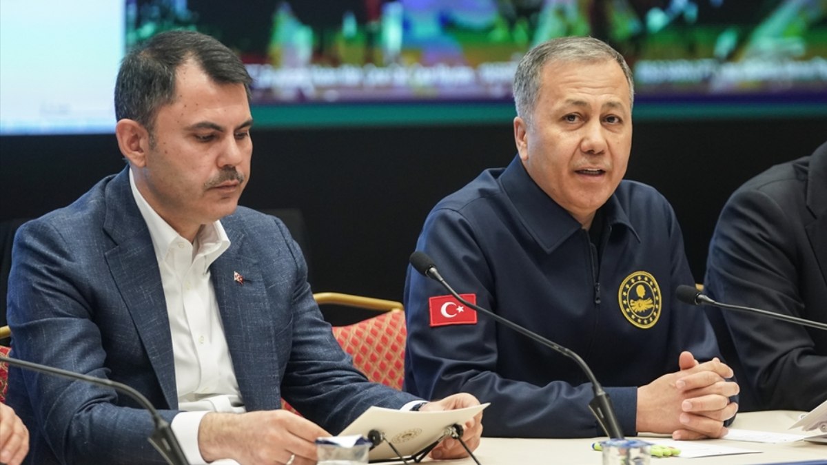 İçişleri Bakanı Ali Yerlikaya: İstanbul’da artçı sarsıntılar azalıyor