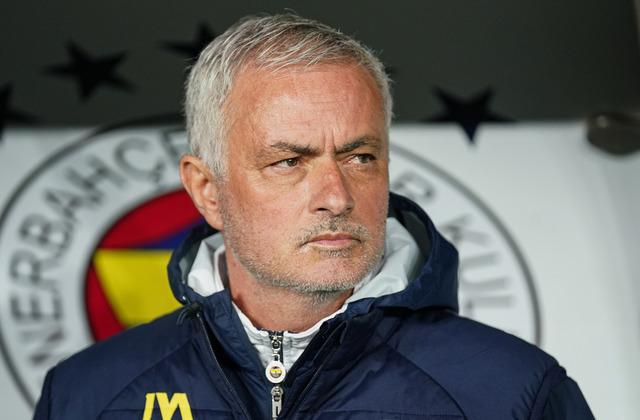 Mourinho Brezilya yolcusu mu? ‘Burun sıkma’ vakası iştahlarını kabarttı, 1 numaralı aday…