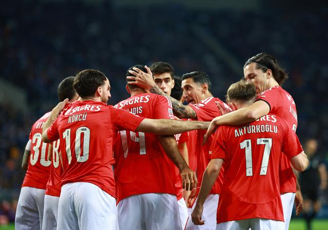 Portekiz’de millilerin gecesi! Kerem Aktürkoğlu’na sadece 41 saniye yetti… Benfica 82 yıl sonra bir ilki yaşadı