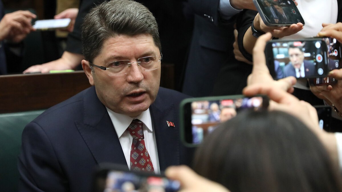 Yılmaz Tunç: Terörsüz Türkiye sürecinde herkes sorumlu davranmalı