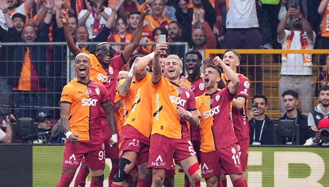 2024-2025 sezonu Süper Lig şampiyonu Galatasaray!