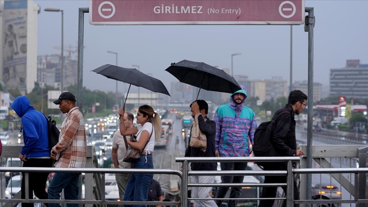 AKOM’dan sağanak uyarısı: İstanbul’da yağış kuvvetlenecek