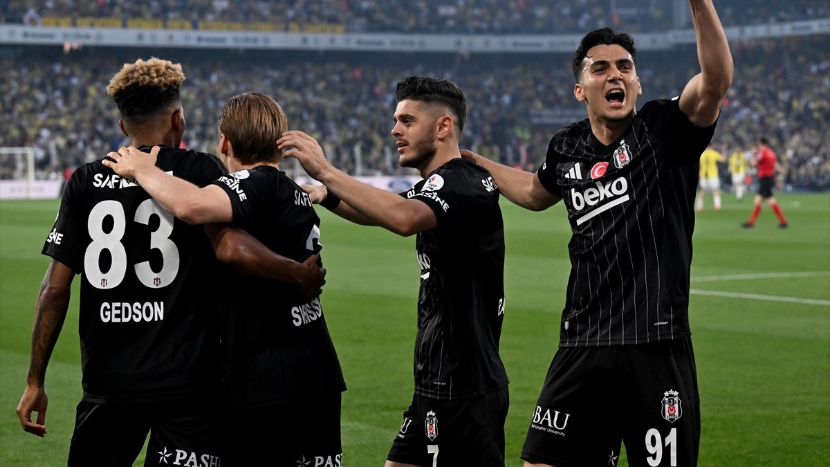 Beşiktaş, derbide Fenerbahçe’yi tek golle yıktı
