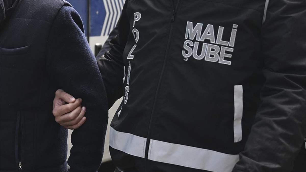 Borsa’da manipülasyon operasyonu: 12 kişi tutuklandı
