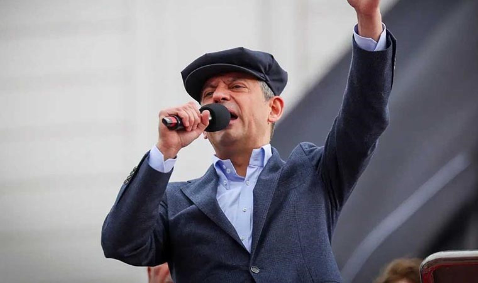 CHP, AKP’nin kalesi Konya’ya gidiyor: Özgür Özel’den tarihi miting öncesi çağrı!
