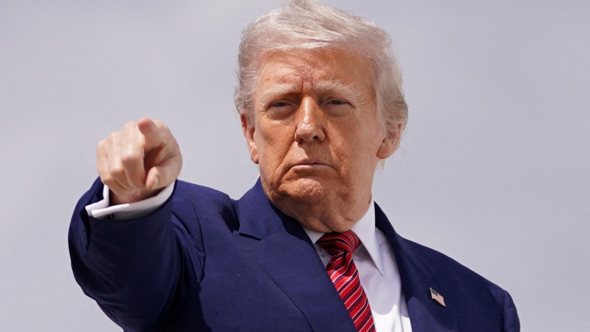 Donald Trump, Vladimir Putin’in tamamen çıldırdığını söyledi