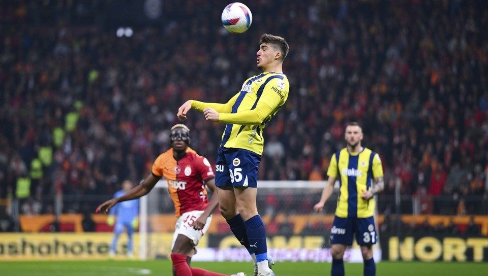 Fenerbahçe’nin genç yıldızı Yusuf Akçiçek kariyerine Avrupa’da devam edebilir