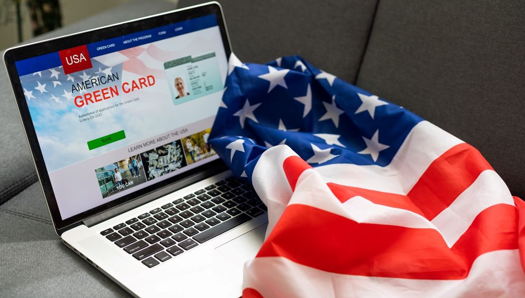 Green Card sonuçları 2025 sorgulama ekranı (dvprogram.state.gov): Green Card çekiliş sonuçları açıklandı mı, ne zaman, saat kaçta açıklanacak?
