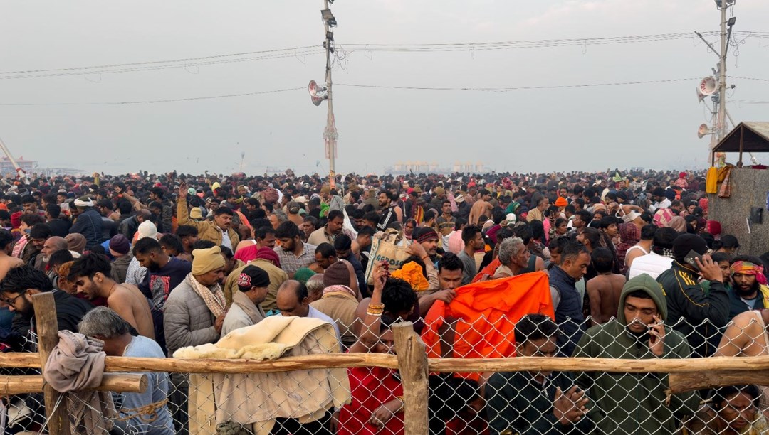 Hindistan’da yine izdiham: Dini festivalde en az 6 kişi öldü