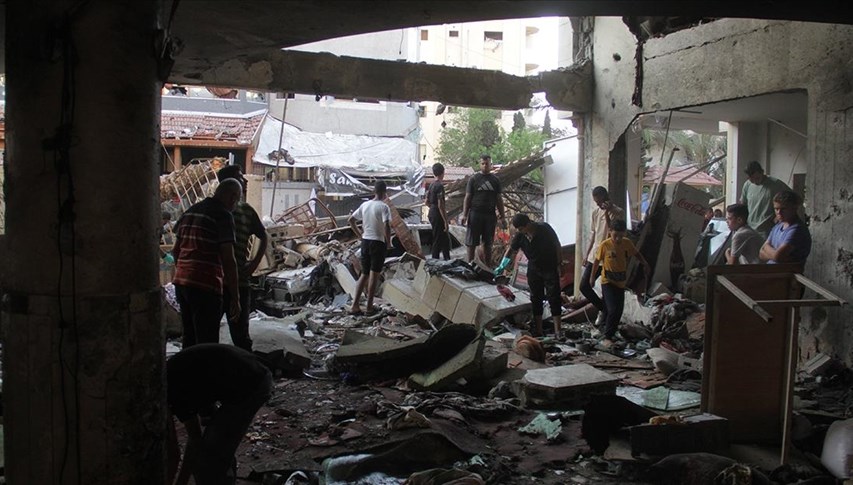İsrail aynı okulu iki kez vurdu: 31 kişi öldü