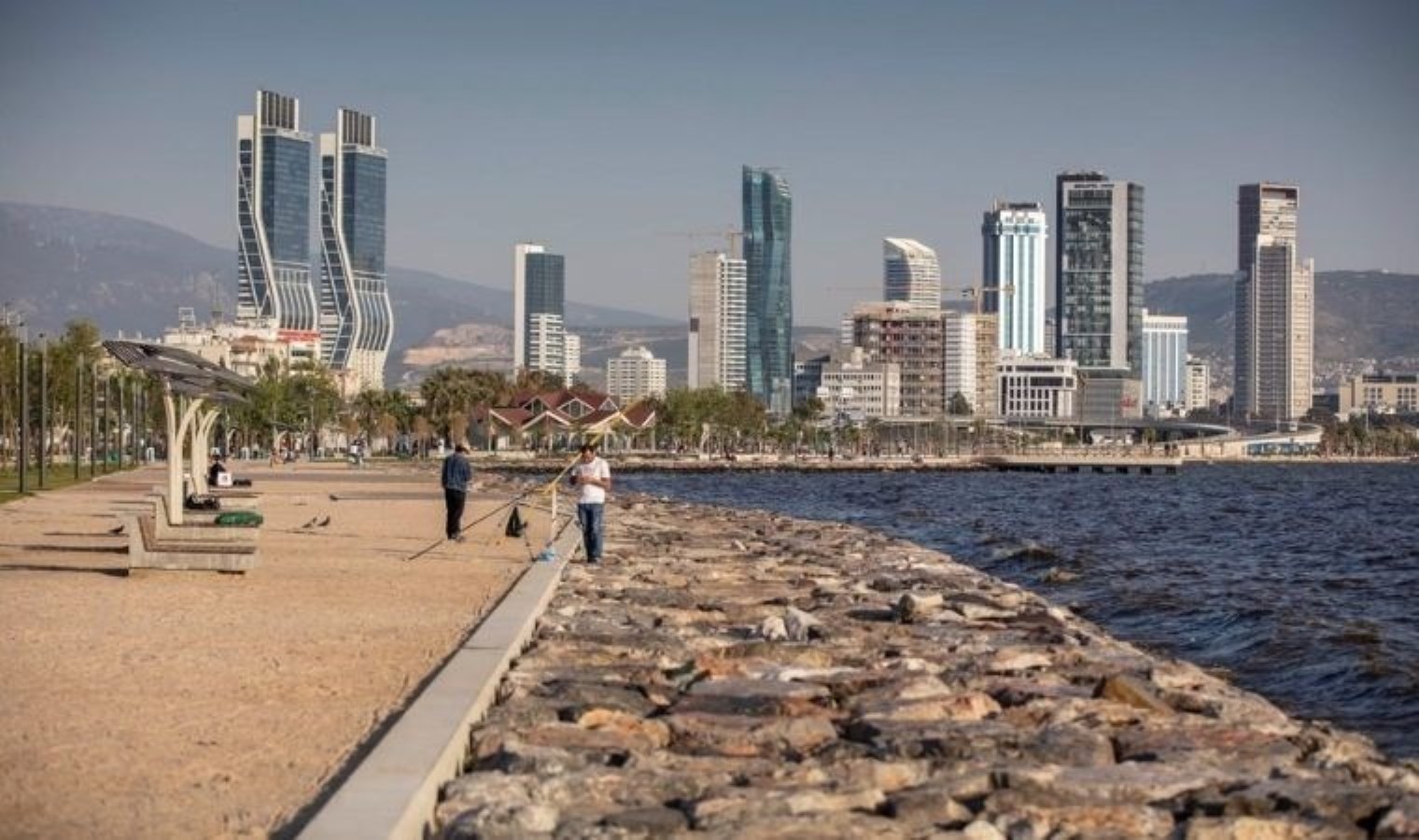 İzmir’in afet sonrası toplanma alanlarının analizi yapıldı