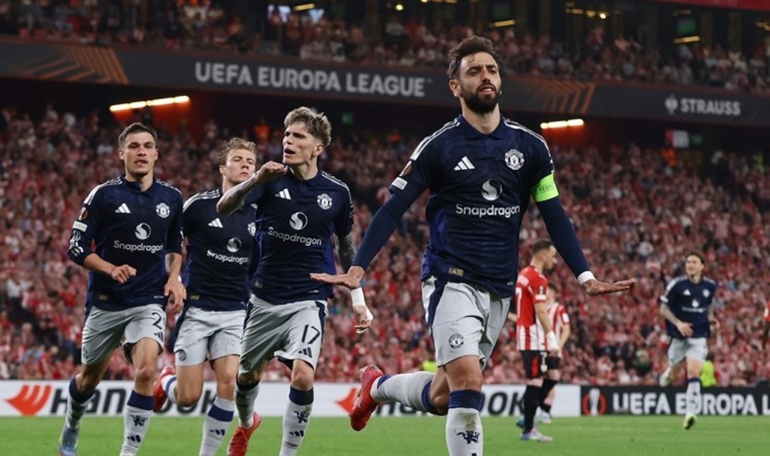 Manchester United, San Mames’te final ateşini yaktı!