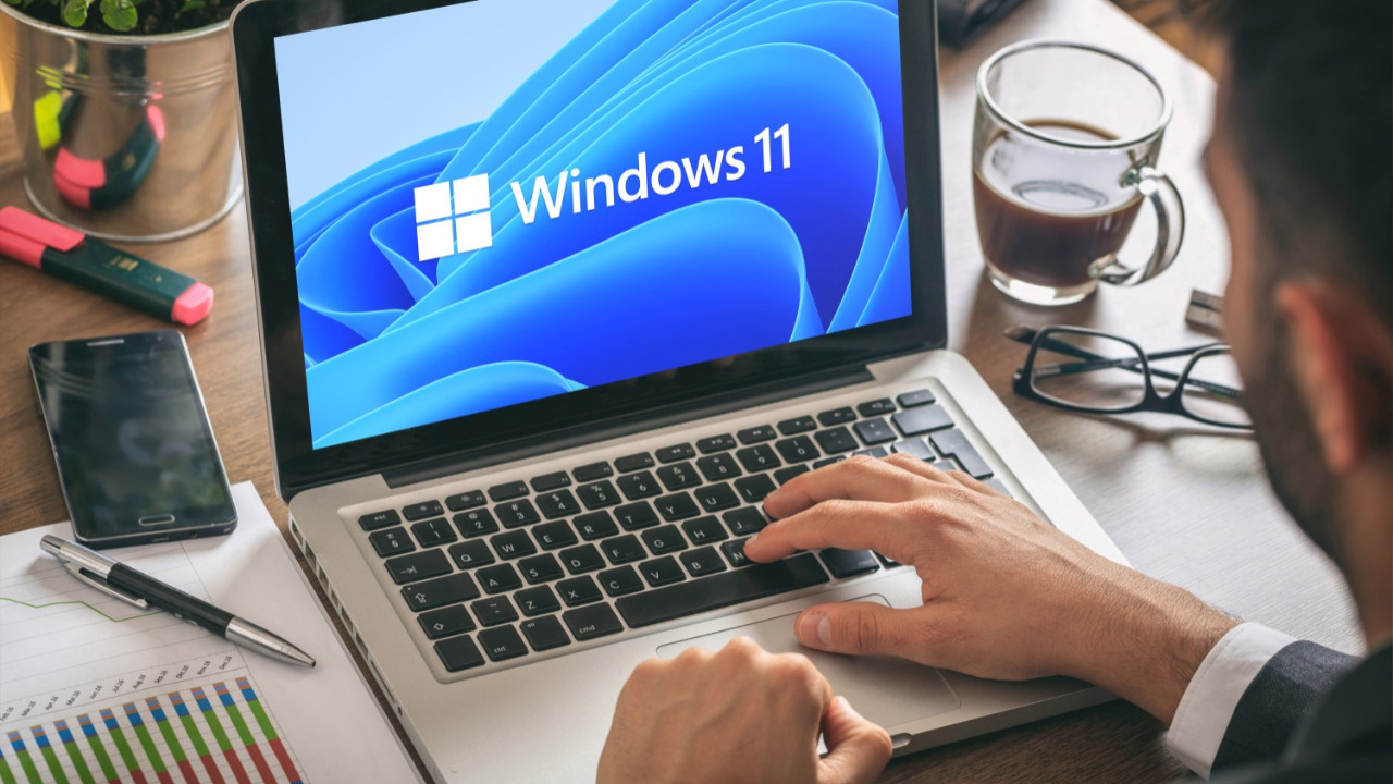 Microsoft yöneticisi, MacOS’un Windows 11’den iyi olduğunu söyleyerek herkesi şaşırttı
