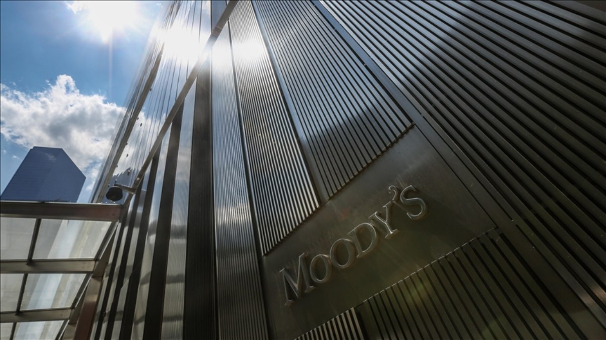 Moody’s, ABD’nin kredi notunu düşürdü