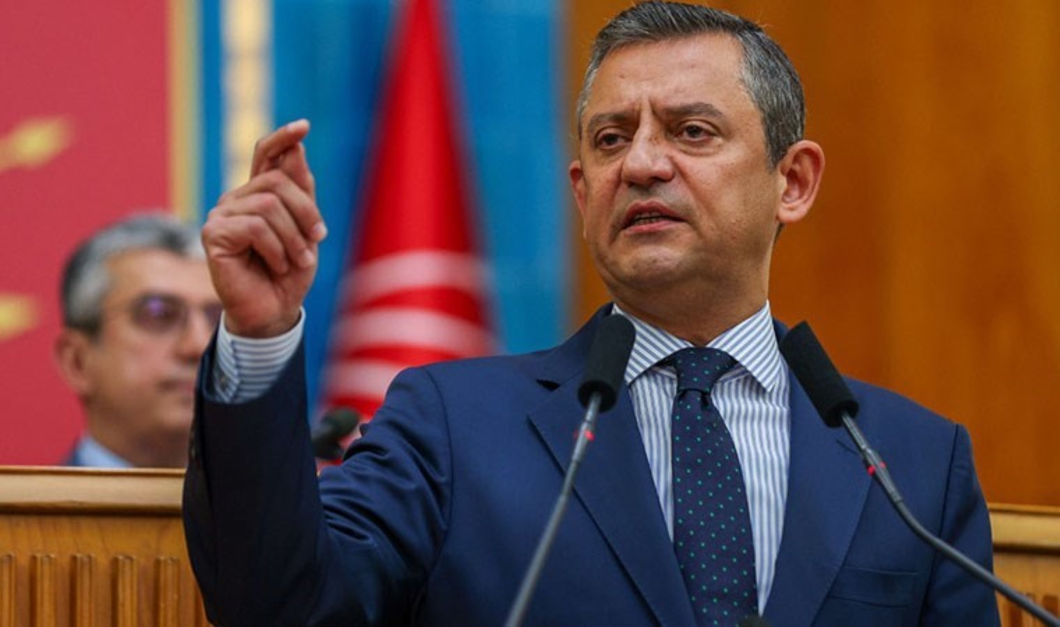 Özgür Özel’den TRT’ye ‘kutlama’: ‘Biz hatırlatıyoruz…’