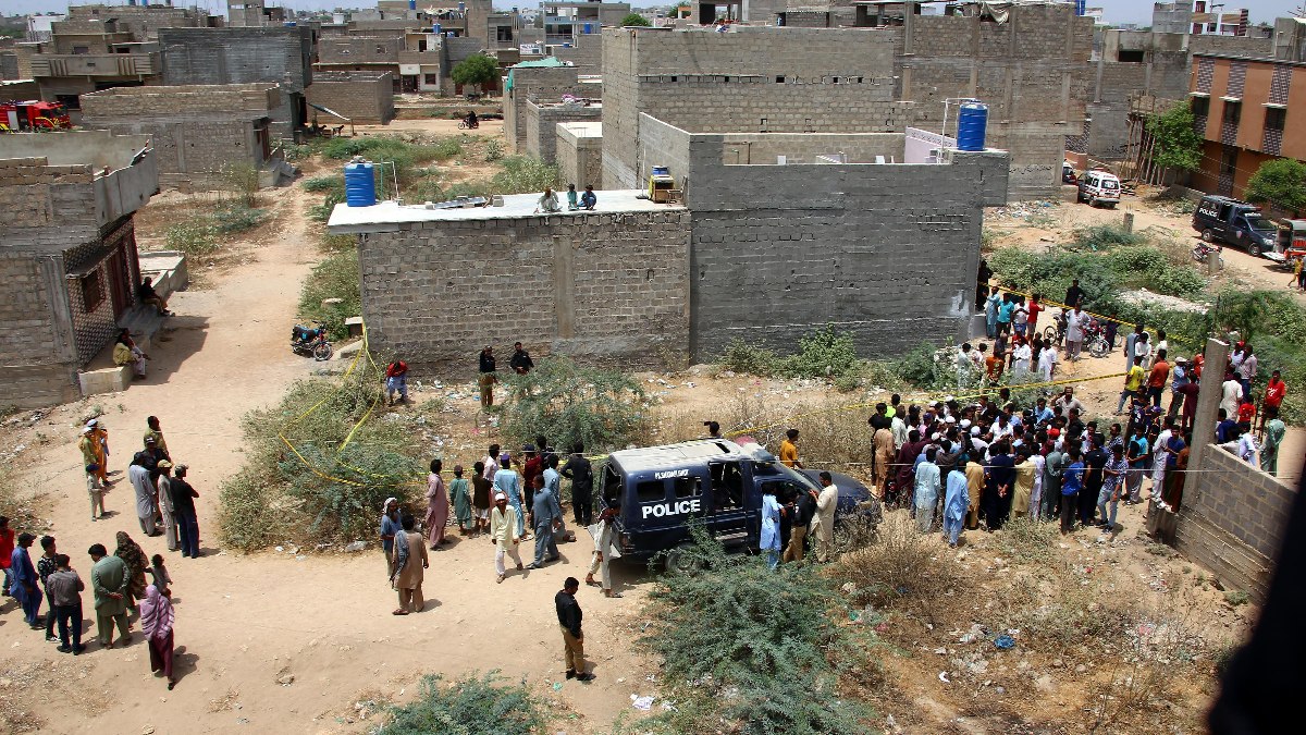 Pakistan ordusu: Hindistan’a ait 25 İHA etkisiz hale getirildi