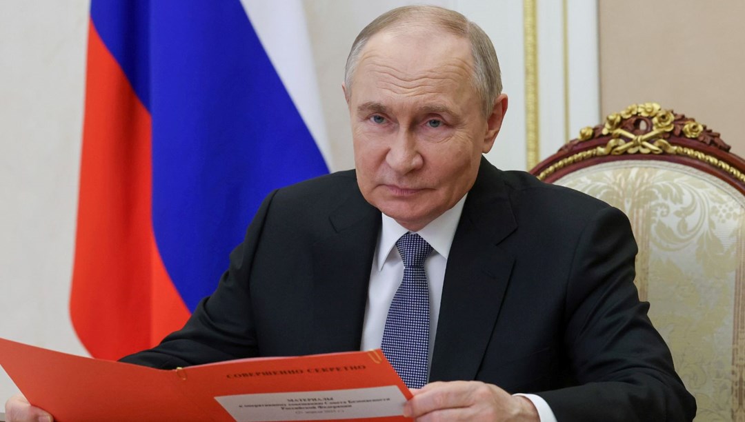 Putin: Ukrayna’da üçüncü kez ateşkes ilan ediyoruz