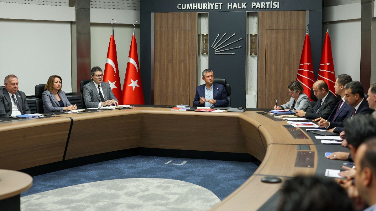 Saldırıya uğrayan Özgür Özel’den koruma zafiyeti iddialarına yanıt
