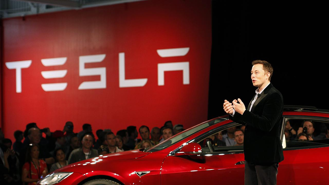 Tesla, Elon Musk’ı kapıya koyup yerine yeni CEO mu alacak?