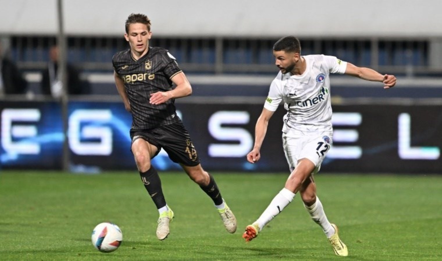 Trabzonsporlu Danylo Sikan’dan gol tepkisi: ‘Belki de atmış olabiliriz’