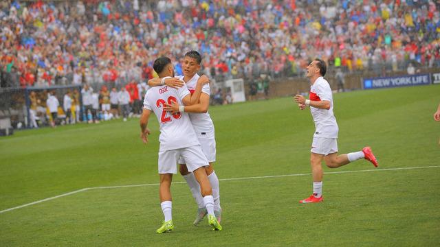 A Milli Futbol Takımımız, ABD’yi deplasmanda 2-1’lik skorla mağlup etti!