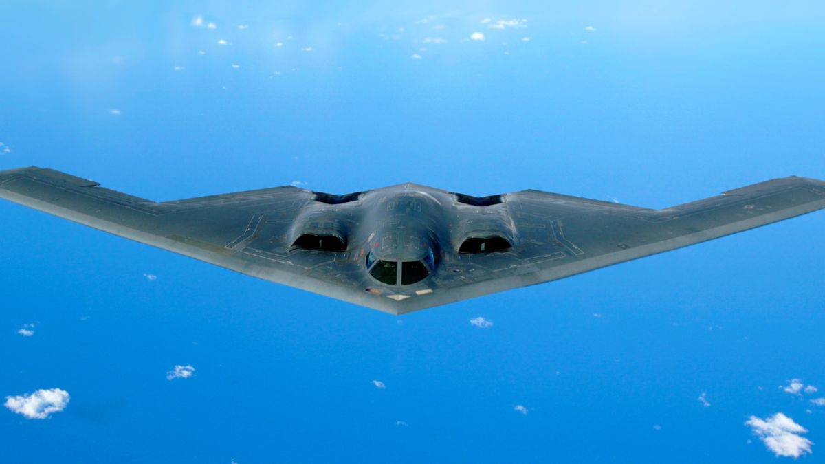ABD’nin B-2 hayalet bombardıman uçakları havalandı
