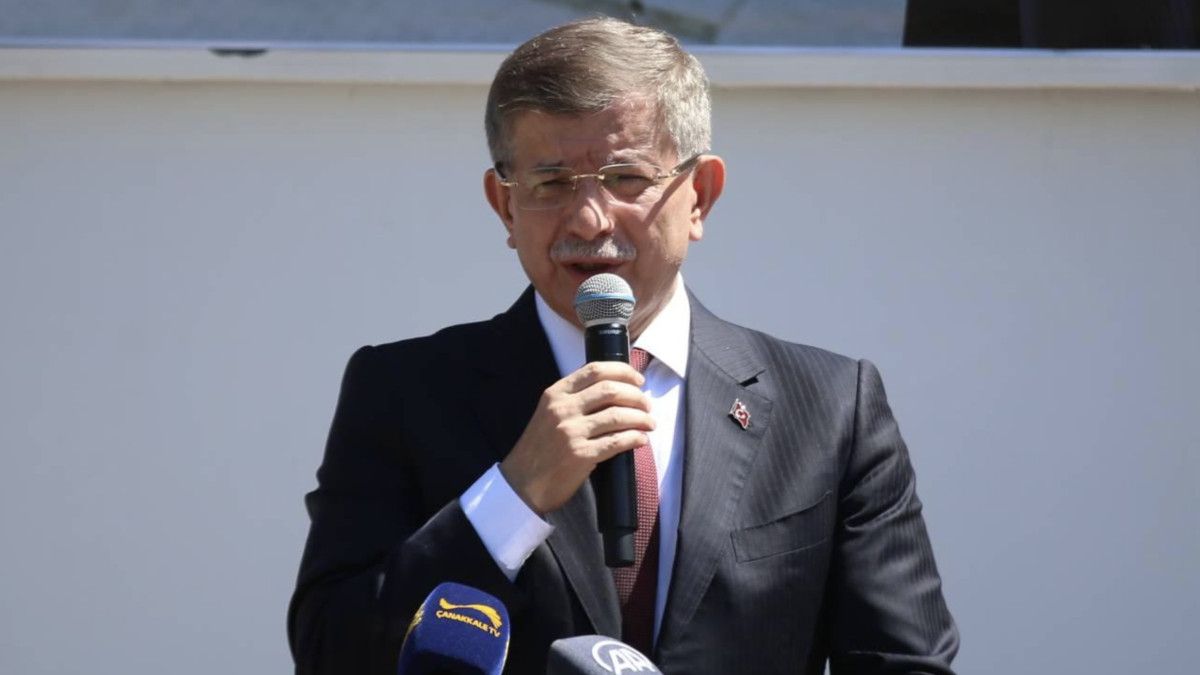 Ahmet Davutoğlu’ndan Madleen çağrısı: Bayram sonrası Gazze’ye gideceğim
