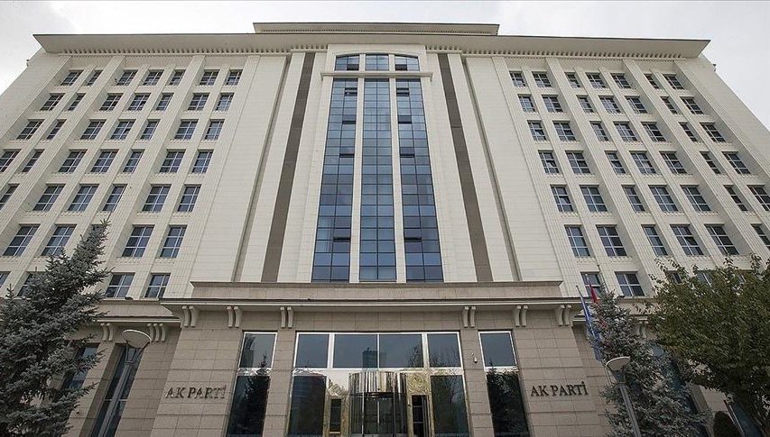 AK Parti Anayasa Komisyonu toplandı