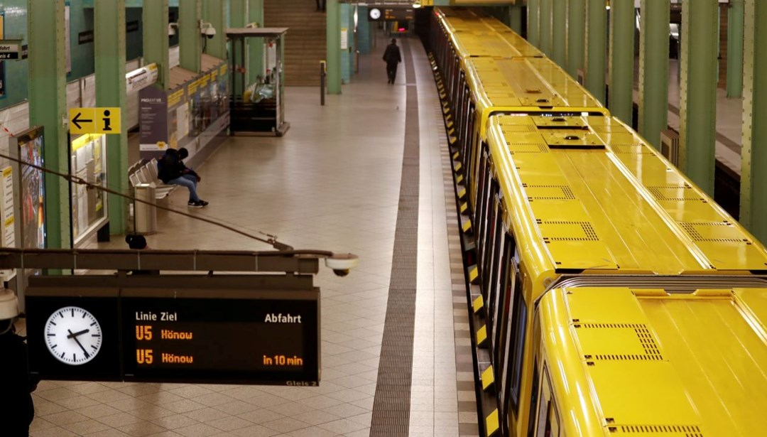 Almanya’da “Rusya” endişesi: Metro ve otoparklar, sığınak olacak!