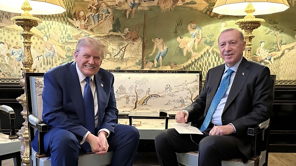 Cumhurbaşkanı Erdoğan, Donald Trump ile bir araya geldi