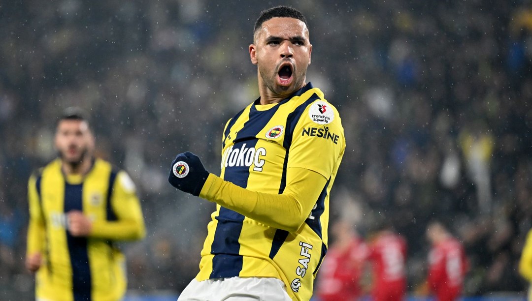 En-Nesyri, sezonu 30 golle kapattı