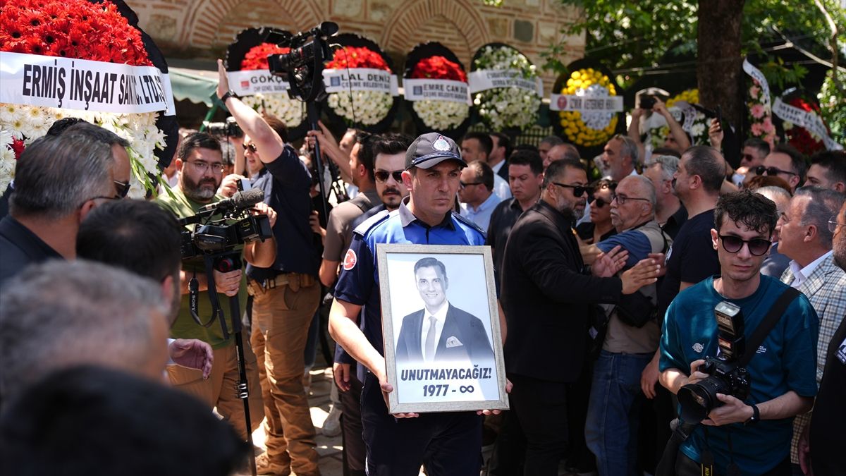 Ferdi Zeyrek son yolculuğuna uğurlandı