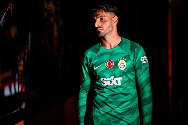 Galatasaray’dan çarpıcı Günay Güvenç kararı! Sözleşmesi seneye bitiyordu! Süper lig takımları devrede…
