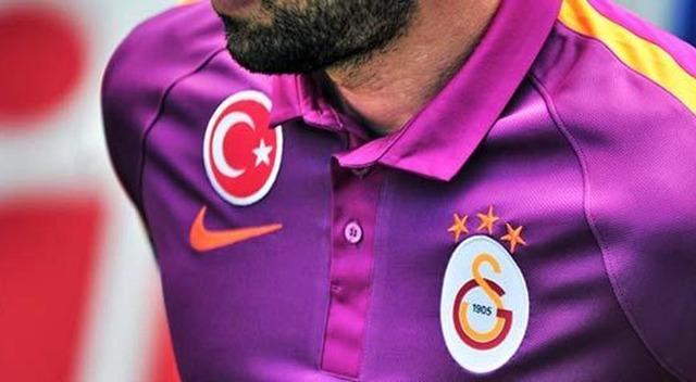 Galatasaray’ın yeni sezon formaları sızdırıldı! İkinci ‘mor forma’ vakası… Taraftarlar gözlerine inanamadı!