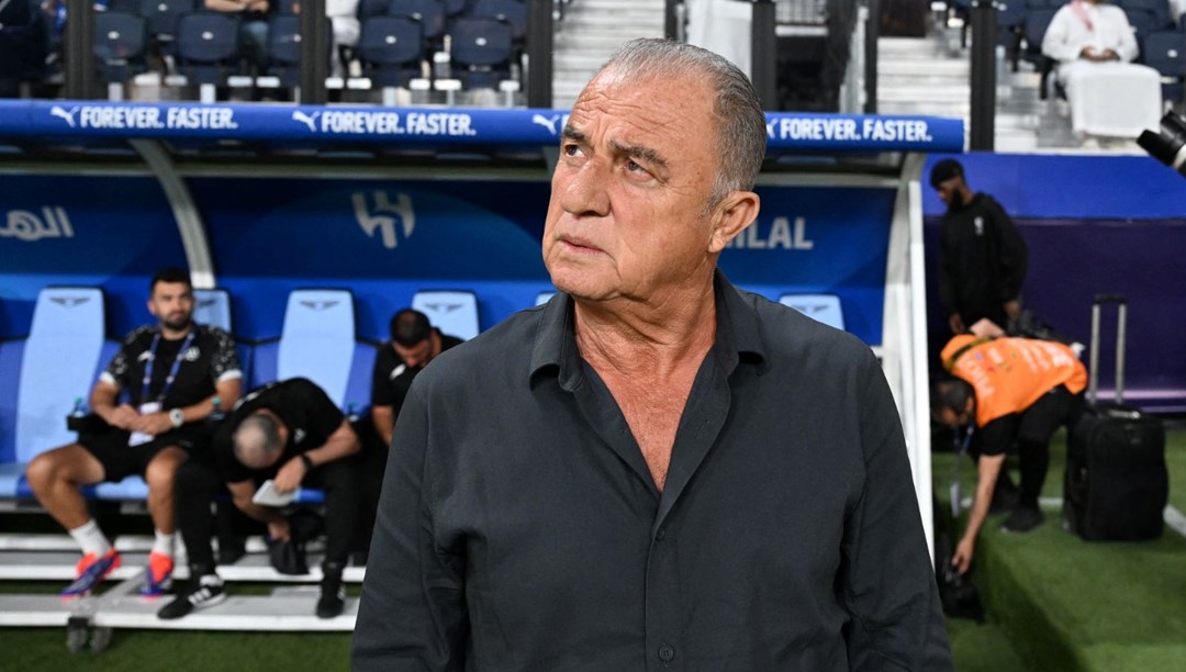 Galatasaray’ın yıldızı Fatih Terim’in takımına imza atıyor