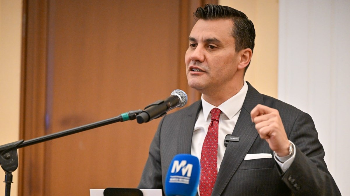 Manisa Büyükşehir Belediye Başkanı Ferdi Zeyrek’i elektrik çarptı