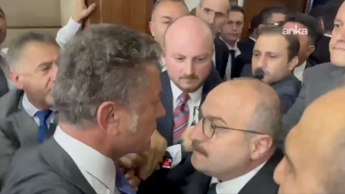 Meclis’te AK Parti ve CHP milletvekilleri arasında arbede yaşandı