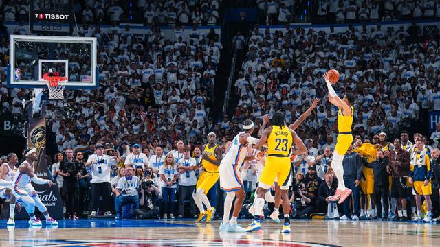 NBA finalinde Thunder’ı yenen Pacers, seride 1-0 öne geçti