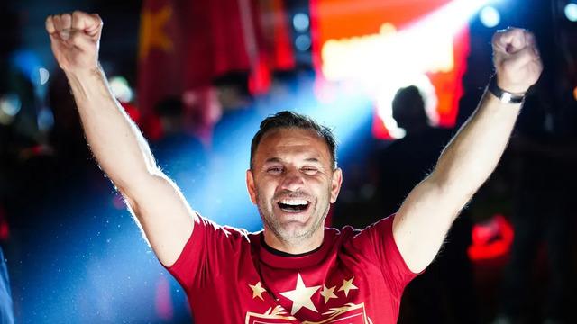 Okan Buruk, Galatasaray’dan sonra çalıştırmak istediği takımı açıkladı! “Orayı yeniden yaşamak isterim”