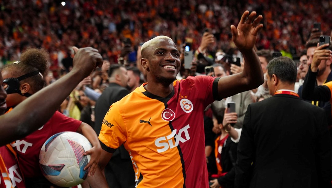 Osimhen transferinde son durum: Büyük eşik aşıldı, anlaşma sağlandı