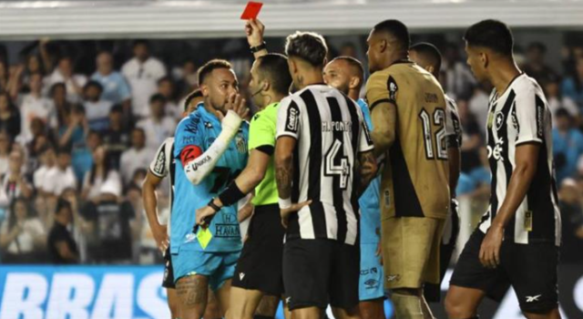 Yok artık Neymar! Bunu da yaptı… Attığı gol iptal edildi, kırmızı kartla oyundan atıldı