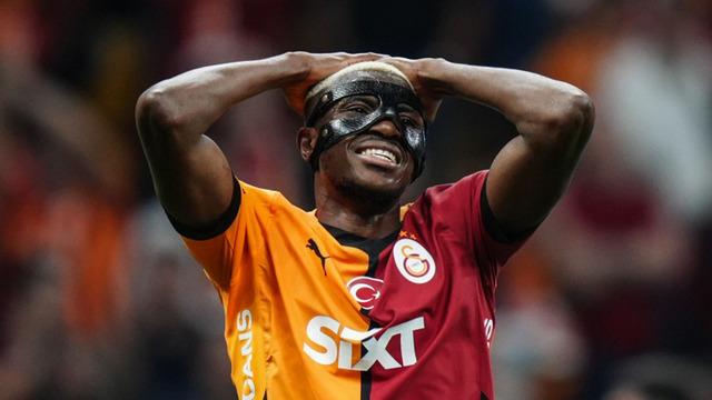 Antonio Conte yaptı yapacağını… Victor Osimhen kadro dışı bırakıldı! Yıldız oyuncu için artık geri sayım başladı