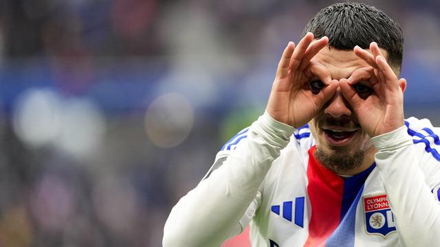 Ezeli rakipler Georges Mikautadze için karşı karşıya! Küme düşürülen Lyon’dan Süper Lig’e fırsat transferi yolda…