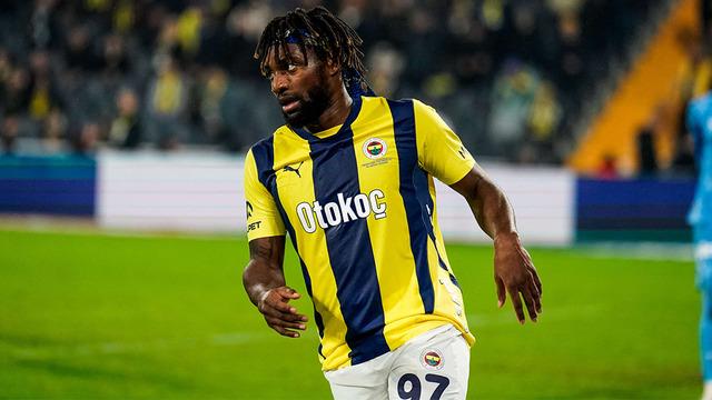 Fenerbahçe’nin eski futblcusu Allan Saint-Maximin, doping sözlerine açıklık getirdi! “Neredeyse Doping”