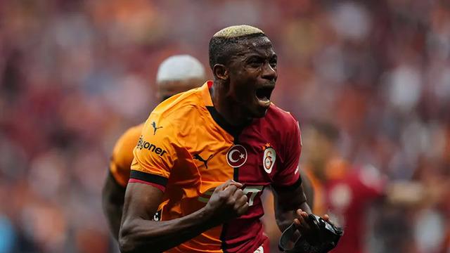 Galatasaray, Osimhen transferinde mutlu sona ulaştı! Napoli’ye ödenecek para bile belli oldu