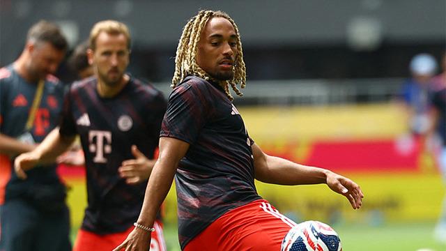 Galatasaray Sacha Boey için Bayern Münih ile anlaşmaya vardı! Söz sırası Boey’de… Cimbom’un transferde rakibi Fransa devi