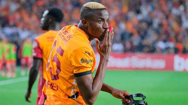 Galatasaray Victor Osimhen’e kavuşuyor! Banka teminat mektubu verildi! Transferin tamamlanması an meselesi…